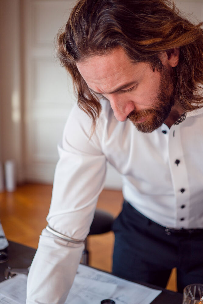 JH&F Red Bow 20 Slim Fit